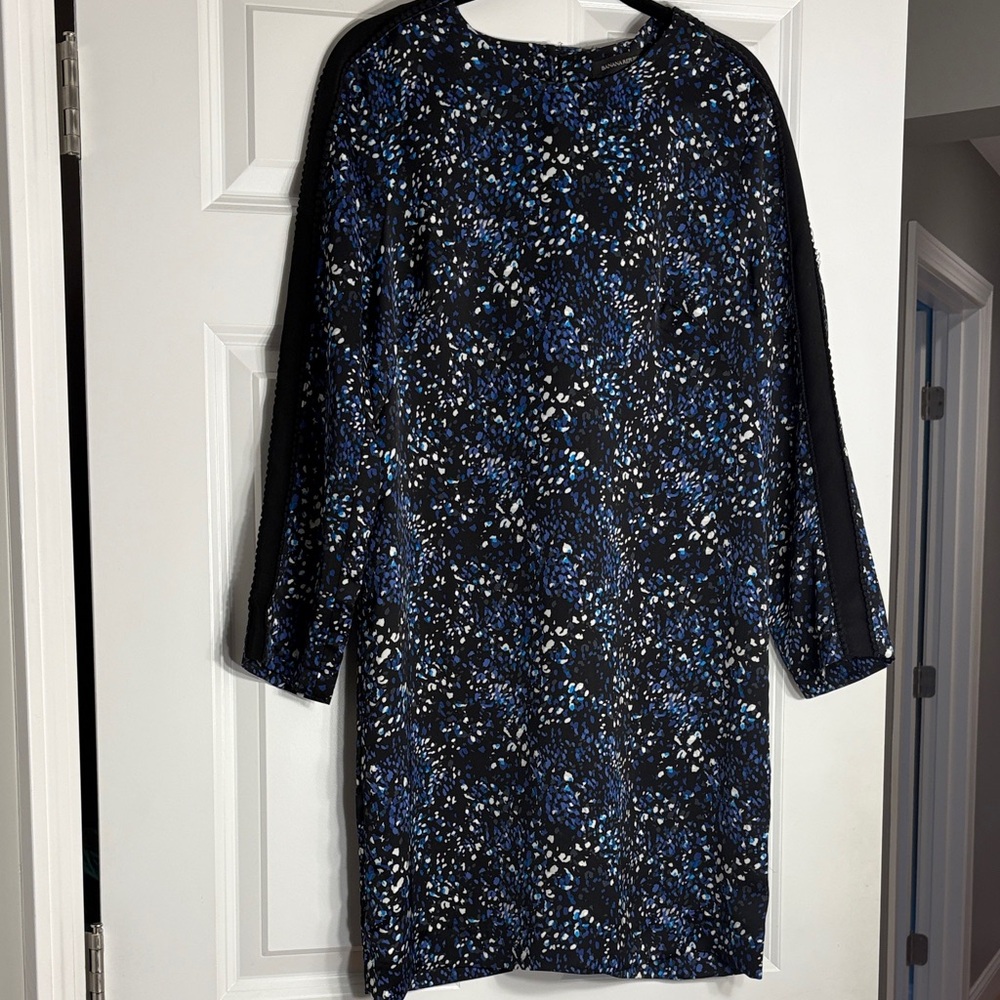Banana Republic Black and Blue Long Sleeve Dress
